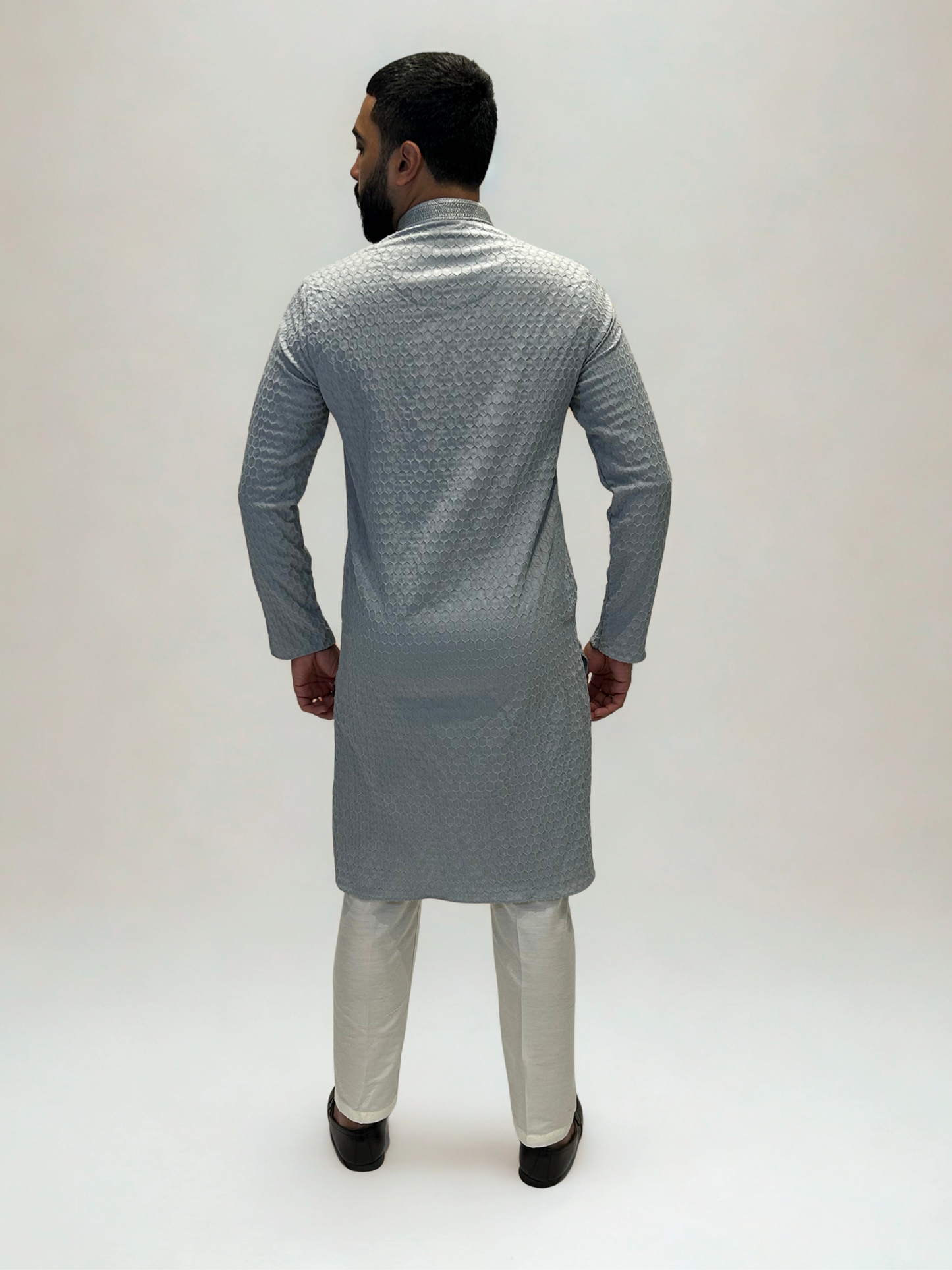 Silver Grey Thread Self-Jaal Patterned Kurta Set