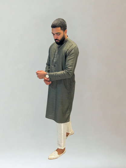 Mehndi Thread and Sequin Kurta Set